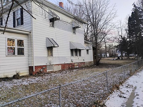 4th image of 969 W Decatur St