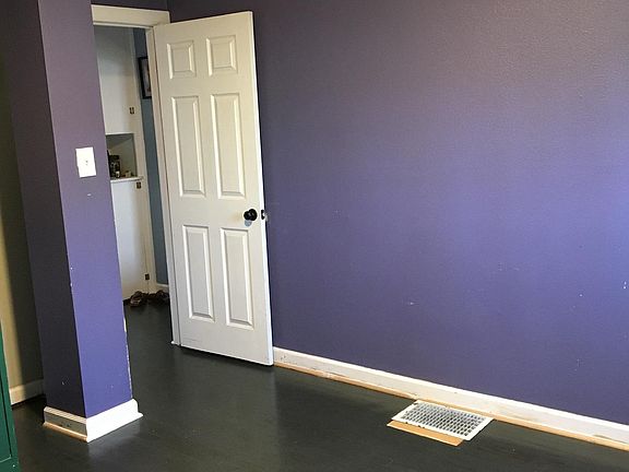 5th image of 4650 W Cedar Ave
