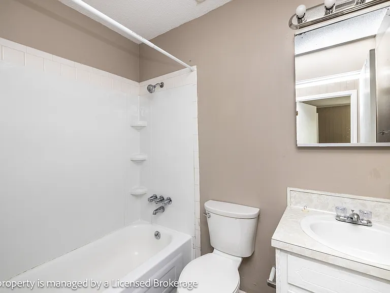 145 Brentwood Dr — Photo 20