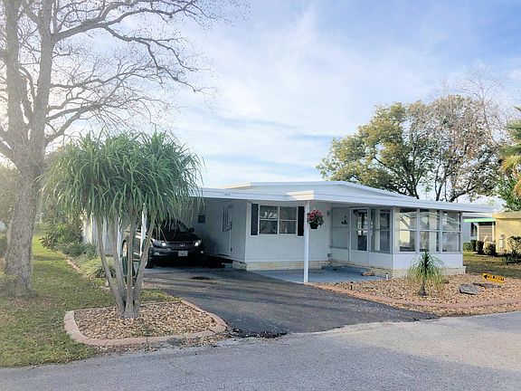 4th image of 103 N Lake Way