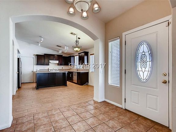 3rd image of 2144 Sunset Vista Ave