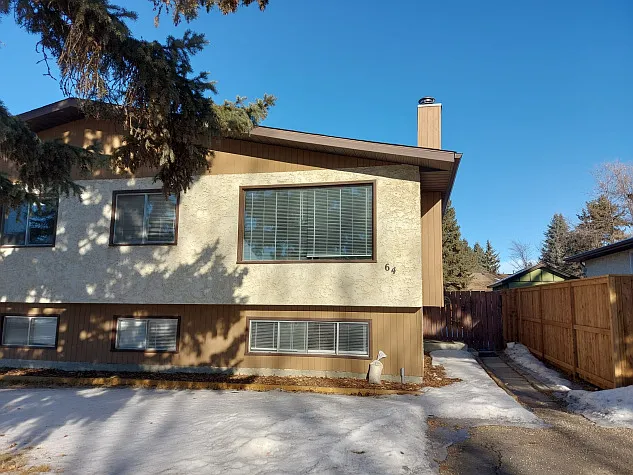 Building Photo - 64 Boyce St