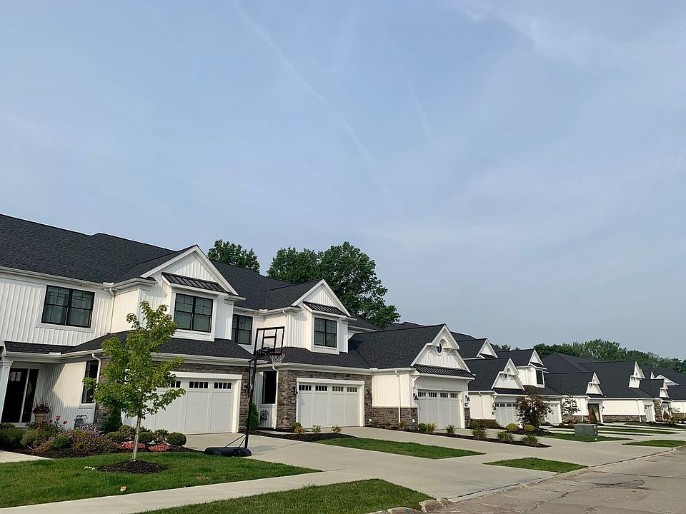 1st image of 81 Winchester Dr