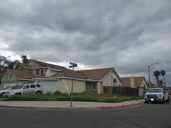 2nd image of 1562 Remembrance Dr