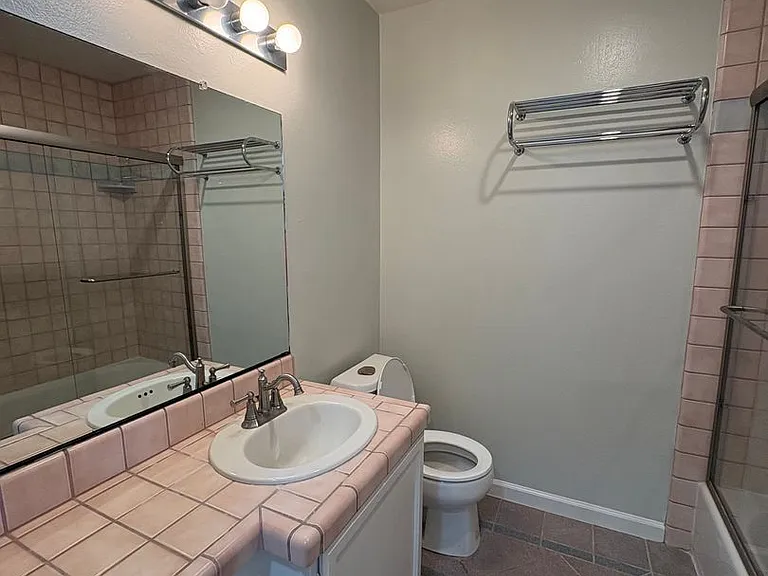 815 Balboa Ave #207 — Photo 6