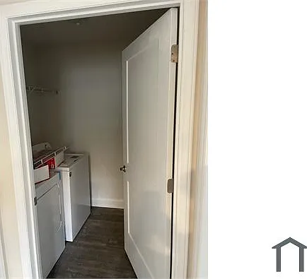 414 White Oak St #A — Photo 10