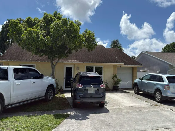 5936 Corson Pl, Lake Worth, FL 33463