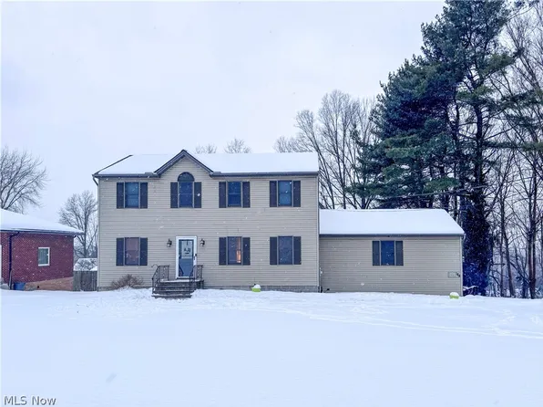 184 Darlington Rd SE, Warren, OH 44484