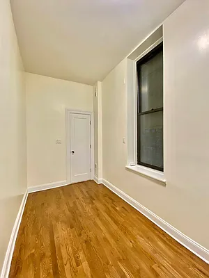 Rented by Waverly Realty Associates | media 17