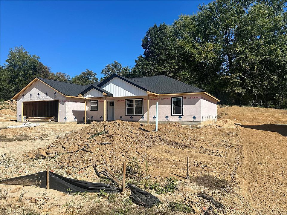 1st image of 2574 Revolution Dr