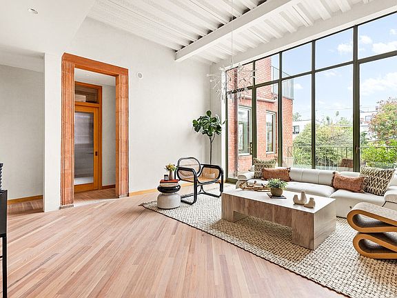 3rd image of 96 King St #1