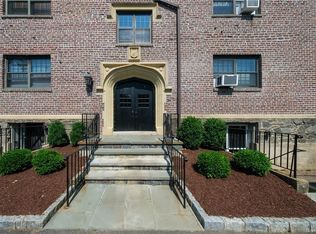 1456 Boston Post Rd APT 2K, Larchmont, NY 10538
