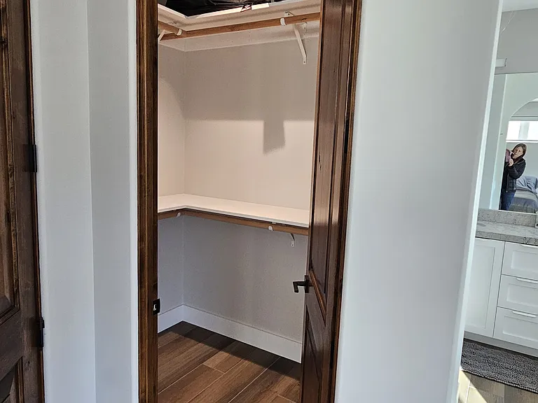 Graystone Pl — Photo 4