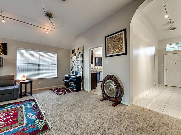 5th image of 10458 N Pagewick Dr