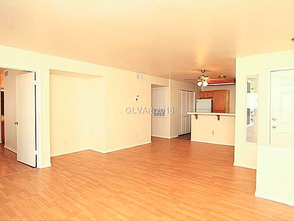 3rd image of 3125 N Buffalo Dr Unit 1125