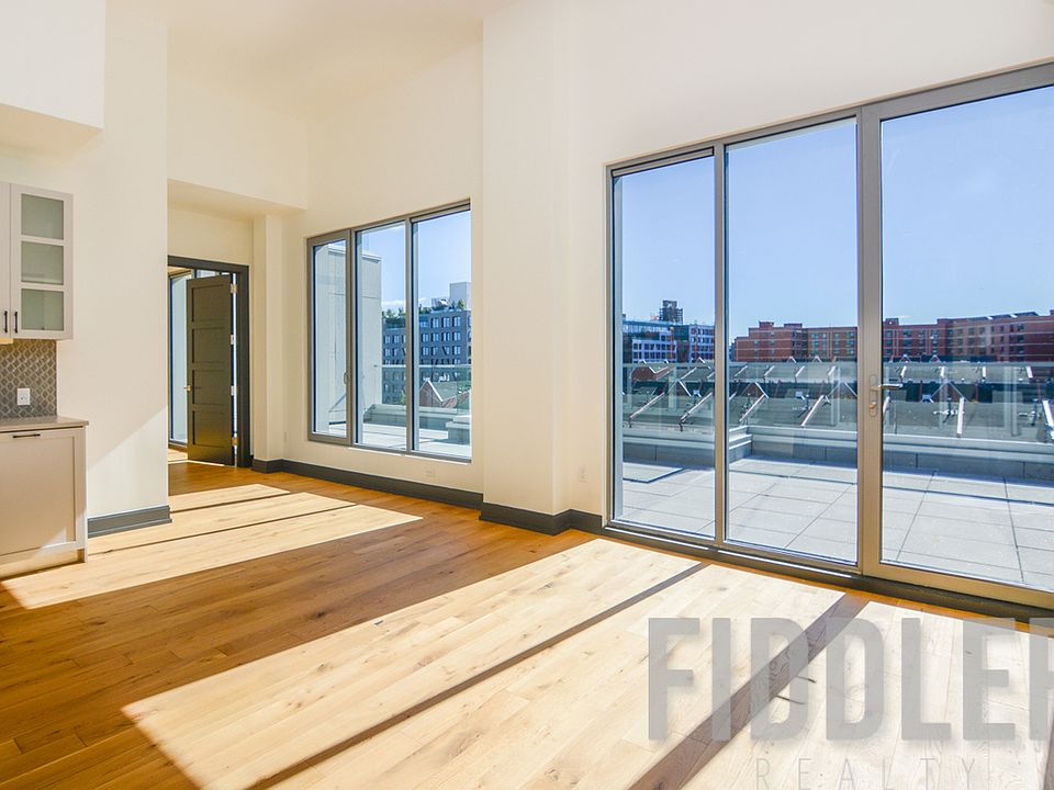 1st image of 10 Montieth St #750AA