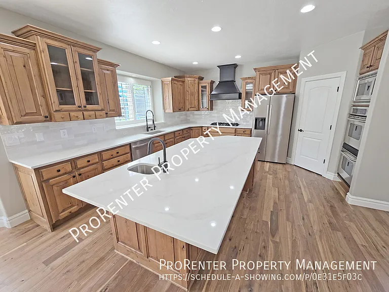 843 Eaglepointe Dr — Photo 5
