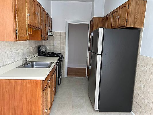 4th image of 5911 Queens Blvd APT 2H