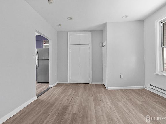 2nd image of 211 N 13th St Floor 3