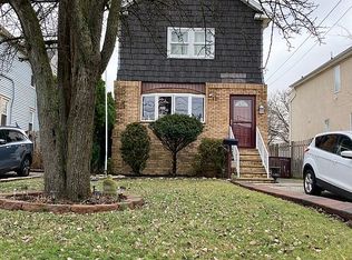 44 Satterlee St, Staten Island, NY 10307