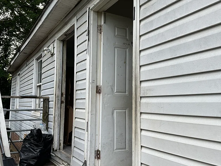 1304 Garner Rd #B — Photo 1