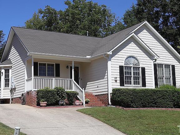 3rd image of 4241 Knightsbridge Way