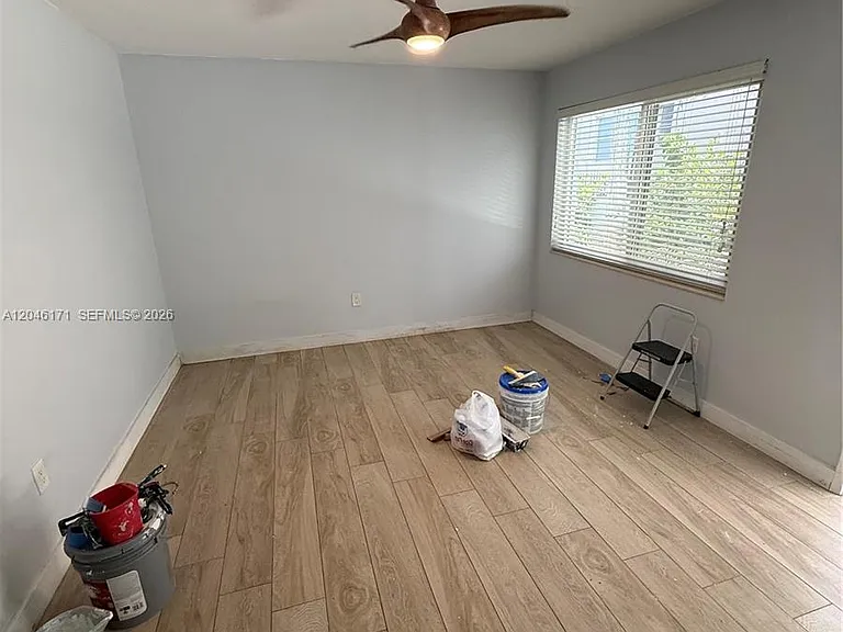 1450 Lenox Ave #5 — Photo 9