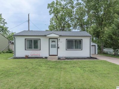 7337 S 69th St, La Vista, NE, 68128
