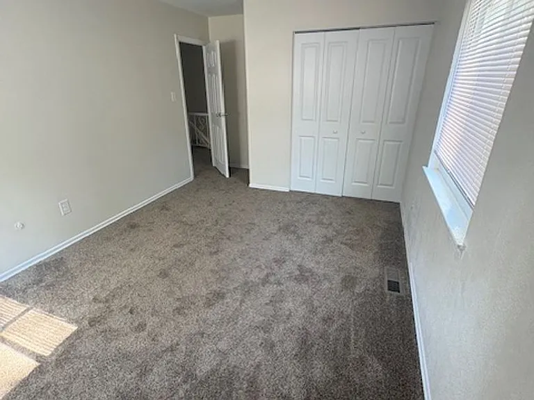 Timbercove Apartments and Townhomes — Photo 44