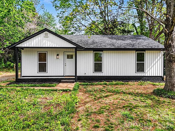2nd image of 10237 Cairnsmore Pl