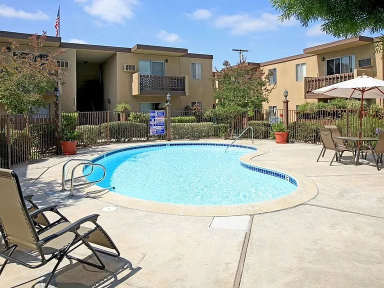 523 Grape St. — Photo 16