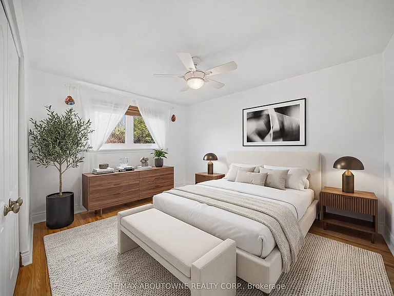 481 Anthony Dr — Photo 17