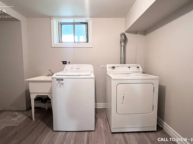 9 Sherwood Cres #2 — Photo 11