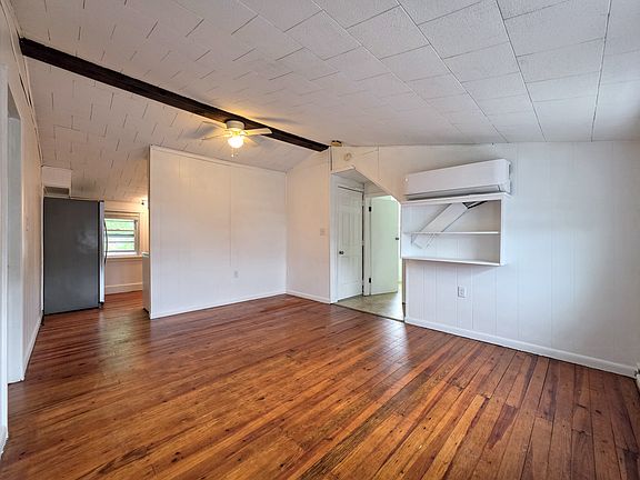 5th image of 712 S Broad St #1