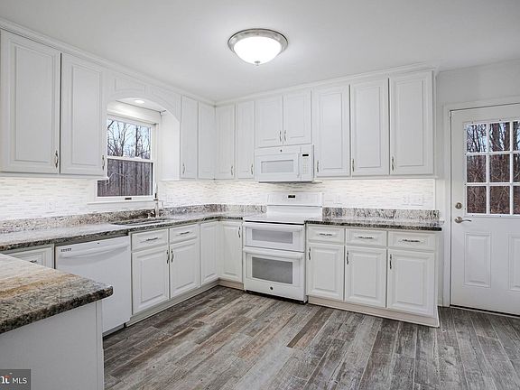 2nd image of 4350 Camp Kaufmann Rd