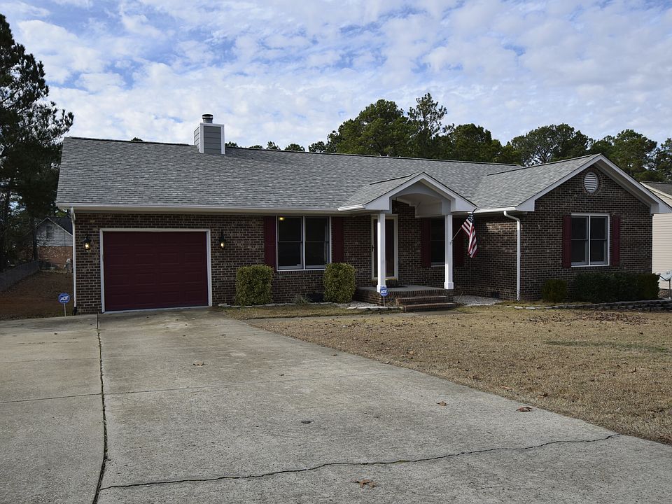 1st image of 5013 Pinewood Dr