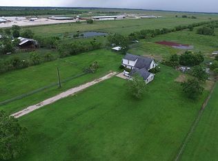 18549 Englin Rd, Winnie, TX 77665