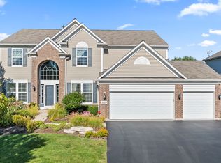 3522 Langston Ln, Carpentersville, IL 60110