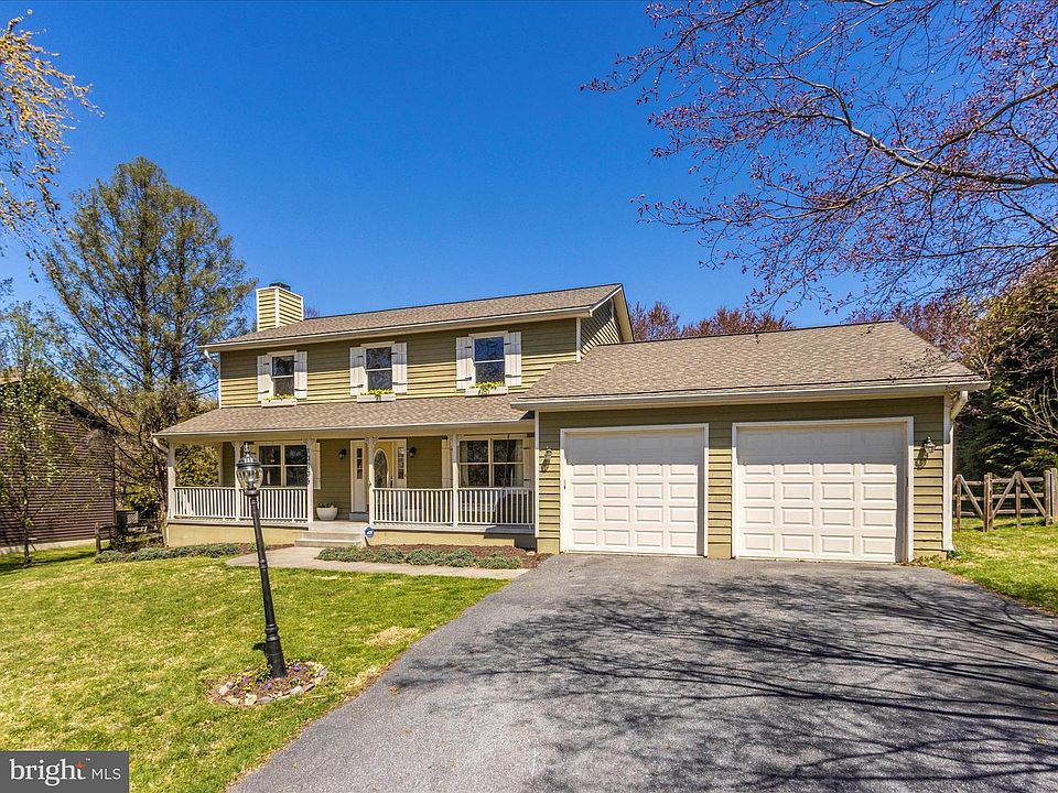 1st image of 10306 Fox Chase Cir