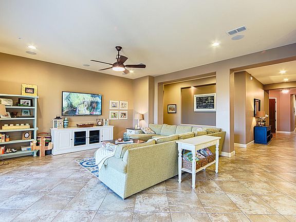 3rd image of 12933 W Calle De Sol