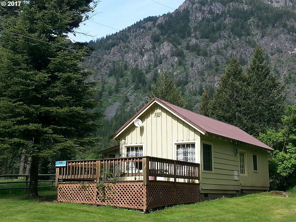 2nd image of 83666 McClune Ln