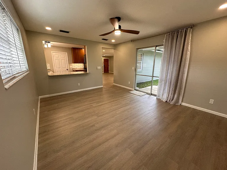 5502 Sheri Ln — Photo 31