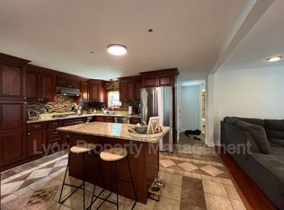 58 Spooner Ave FLOOR 1, Warwick, RI 02886