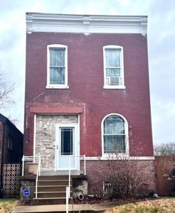 4710 Minnesota Ave, Saint Louis, MO, 63111
