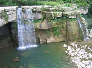 9 Maple Ave, Lansing, NY 14882