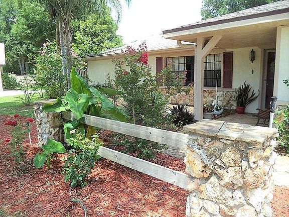 2nd image of 2731 Charleston Pl