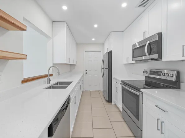 1065 Dorado Dr, Saint Augustine, FL 32086