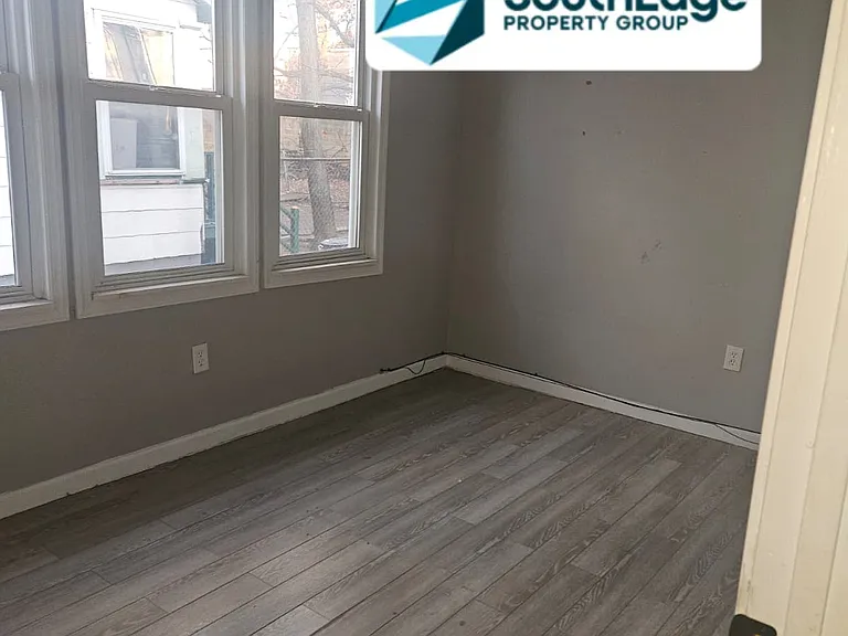 16 Boylan St — Photo 3