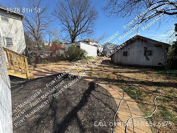 2nd image of 1528 8th St SE
