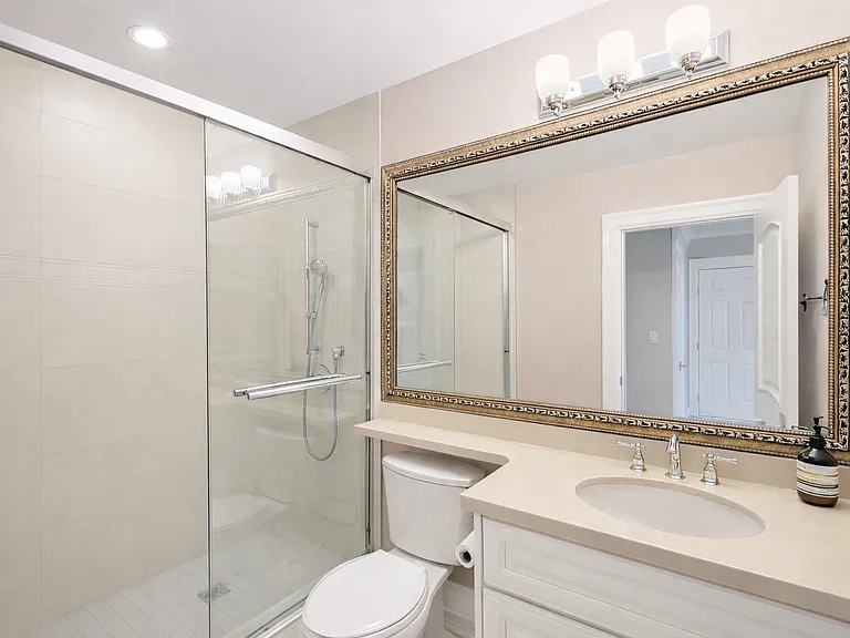 3608 Greentree Ln — Photo 10